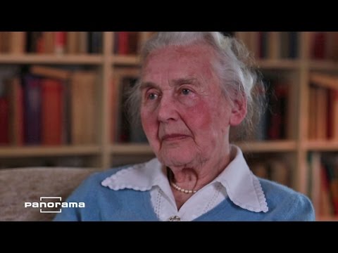 La historiadora alemana que desmonta el holocausto en TV, en español