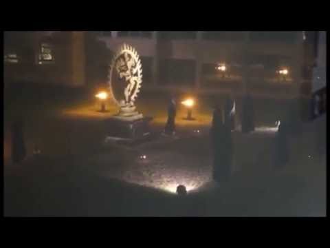 Sacrificio humano en el campus del CERN grabado en vídeo: ¿real o fake?
